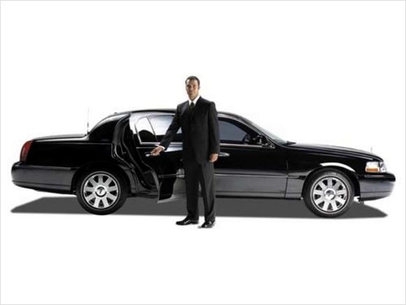 Mecox airport limo, and Town car suv